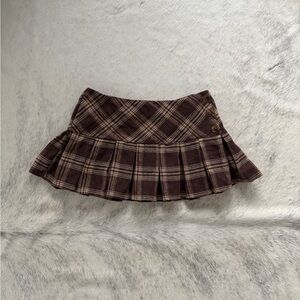 Adorable y2k brown plaid low rise mini skirt